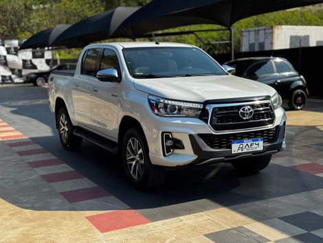 Toyota Hilux CD SRX 4x4 2.8 TDI 16V Diesel Aut.