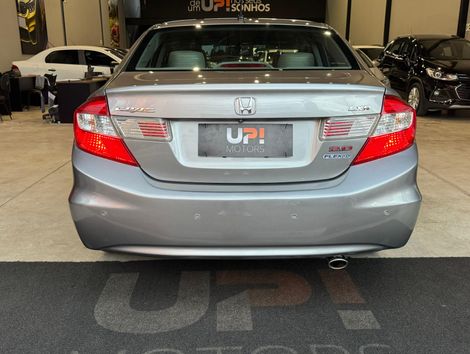 Honda Civic Sedan LXR 2.0 Flexone 16V Aut. 4p