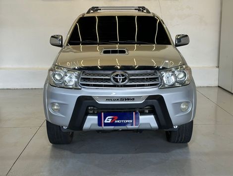 Toyota Hilux SW4 SRV 4x4 4.0 V6 24V Aut.