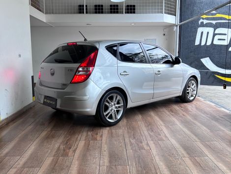 Hyundai i30 2.0 16V 145cv 5p Aut.