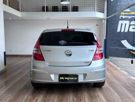Hyundai i30 2.0 16V 145cv 5p Aut.