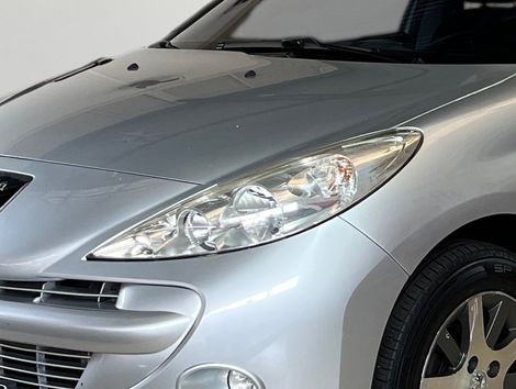 Peugeot 207 XR Sport 1.4 Flex 8V 5p