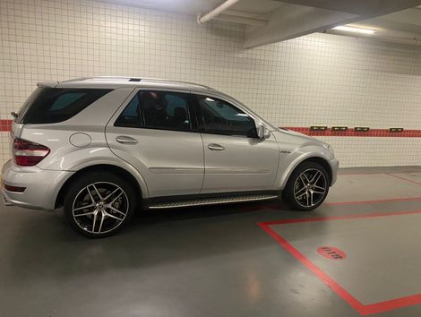 Mercedes ML-63 AMG 6.2 V8 32V 510cv