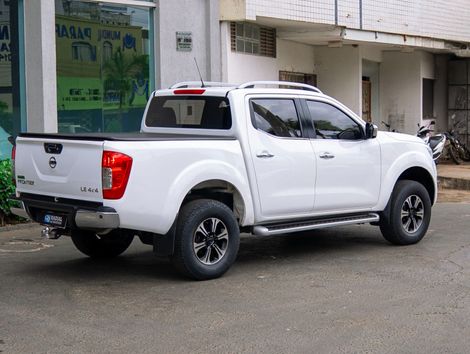 Nissan Frontier LE CD 4x4 2.3 Bi-TB Diesel Aut.