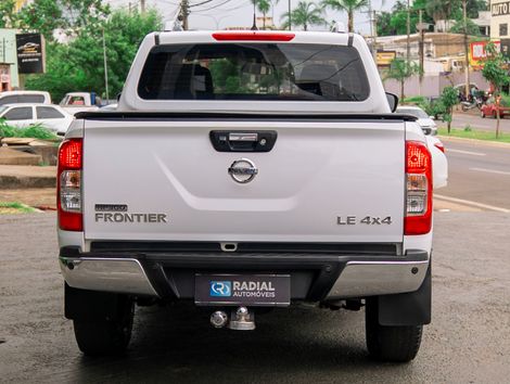 Nissan Frontier LE CD 4x4 2.3 Bi-TB Diesel Aut.
