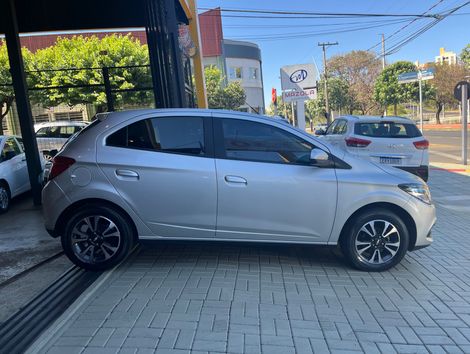 Chevrolet ONIX HATCH LTZ 1.4 8V FlexPower 5p Mec.