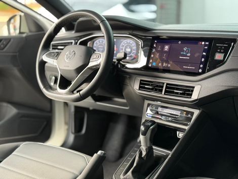 VolksWagen Nivus Highline 1.0 200 TSI Flex Aut.