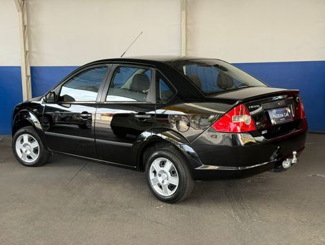 Ford Fiesta Sed. 1.6 8V Flex 4p
