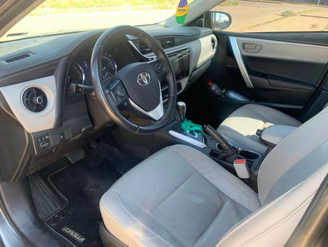 Toyota Corolla XEi 2.0 Flex 16V Aut.