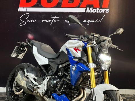 BMW F 900 R Sport Plus