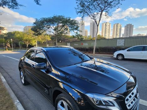 Mercedes GLA 200 Advance 1.6/1.6 TB 16V Flex Aut.
