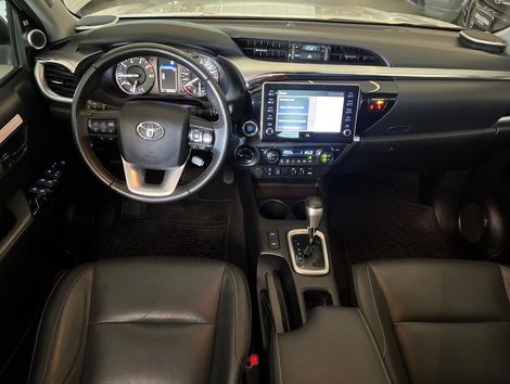 Toyota Hilux CD SRX 4x4 2.8 TDI 16V Diesel Aut.