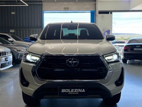 Toyota Hilux CD SRX 4x4 2.8 TDI 16V Diesel Aut.