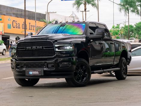RAM 2500 LARAM. 6.7 NIGHT ED. TB CD 4x4 Die.