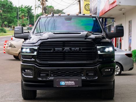 RAM 2500 LARAM. 6.7 NIGHT ED. TB CD 4x4 Die.