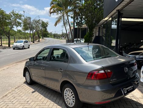 VolksWagen VOYAGE TREND 1.6 Mi Total Flex 8V 4p