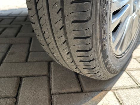 VolksWagen VOYAGE TREND 1.6 Mi Total Flex 8V 4p