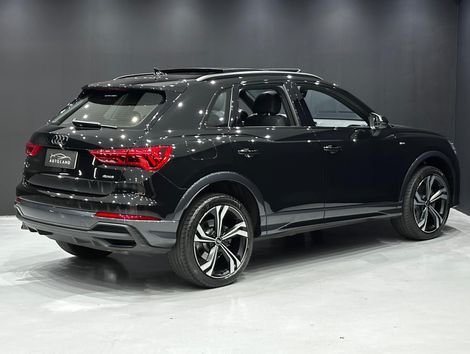 Audi Q3 Performance 2.0 TFSI Tiptr. Quattro