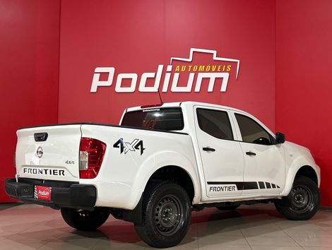 Nissan Frontier S CD 4x4 2.3 TB Diesel Mec.