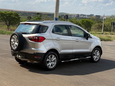 Ford EcoSport TITANIUM 2.0 16V Flex 5p Aut.