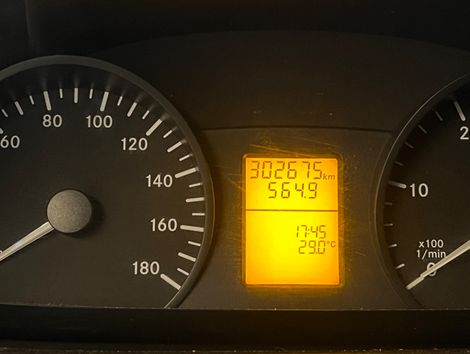 Mercedes Sprinter 415 Furgão Curto T.B. 2.2 Dies.