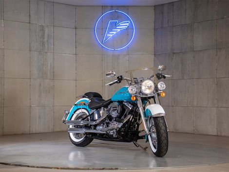 Harley SOFTAIL DELUXE  FLSTN