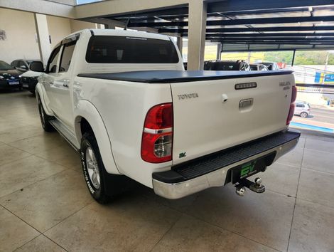 Toyota Hilux CD SRV 4x2 2.7 Flex 16V Aut.