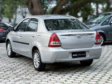 Toyota ETIOS XLS Sedan 1.5 Flex 16V 4p Mec.