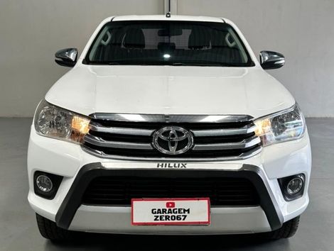 Toyota Hilux CD SRV 4x4 2.8 TDI Diesel Aut.