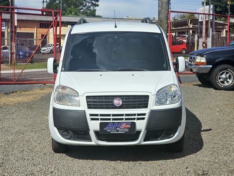 Fiat Doblo ESSENCE 1.8 Flex 16V 5p