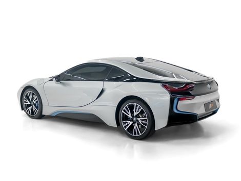 BMW i8 e-Drive 1.5 TB 12V  Aut. (Híbrido)