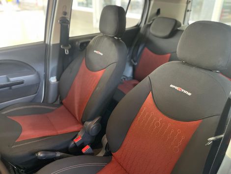 Fiat UNO SPORTING 1.4 EVO Fire Flex 8V 4p