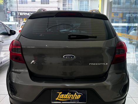 Ford Ka 1.5 FreeStyle 12V Flex 5p Aut.