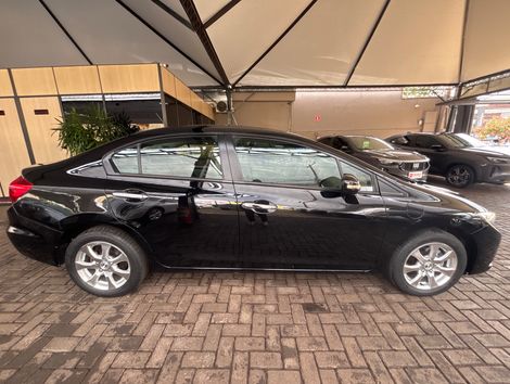 Honda Civic Sedan EXS 1.8/1.8 Flex 16V Aut. 4p
