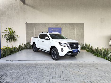 Nissan Frontier PLATI. CD  2.3 Bi-TB Dies.Aut.