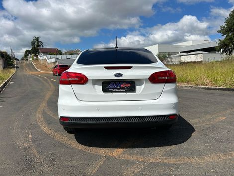 Ford Focus 2.0 16V/SE/SE Plus Flex 5p Aut.