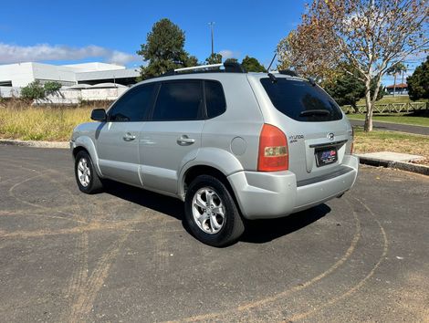 Hyundai Tucson 2.0 16V Flex Aut.