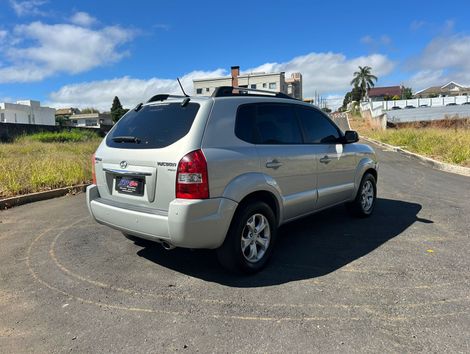 Hyundai Tucson 2.0 16V Flex Aut.
