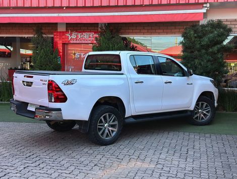 Toyota Hilux CD SRX 4x4 2.8 TDI 16V Diesel Aut.