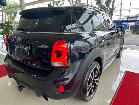 Mini COOPER Country. John Works ALL4 2.0 Aut.