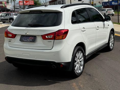 Mitsubishi ASX 2.0 16V 4x4 160cv Aut.