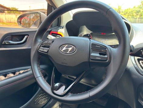 Hyundai HB20X Diamond 1.6 Flex 16V Aut.