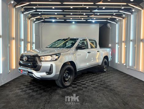 Toyota Hilux CD 4x4 2.8 Diesel Mec.