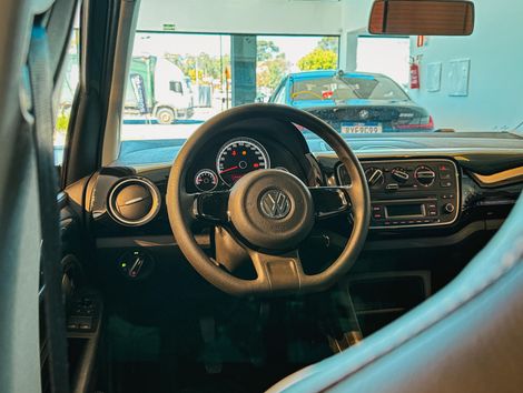 VolksWagen up! high 1.0 TSI Total Flex 12V 5p
