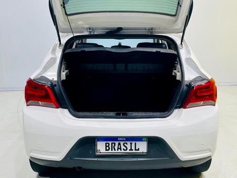 Chevrolet ONIX HATCH LT 1.0 8V FlexPower 5p Mec.