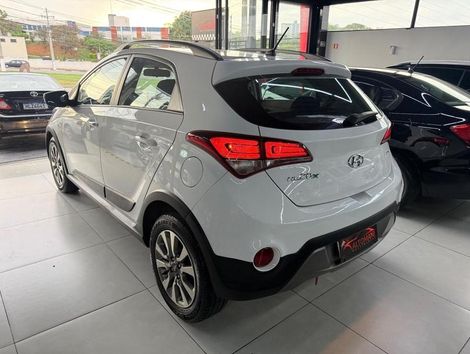 Hyundai HB20X Style 1.6 Flex 16v Mec.