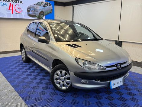 Peugeot 206 Presence 1.4/ 1.4 Flex 8V 5p