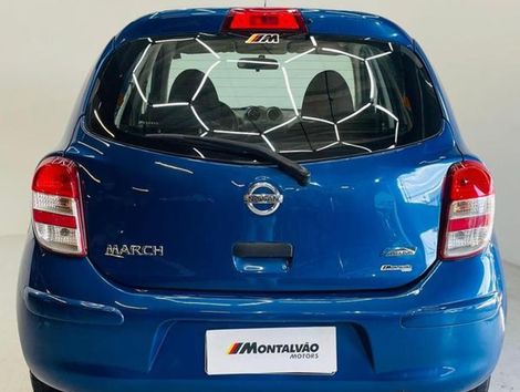 Nissan 1.0 16V FLEX 4P MANUAL