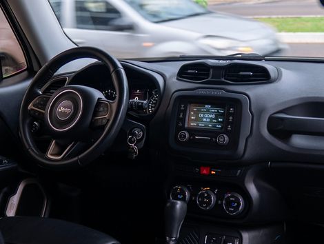 Jeep Renegade Longitude 1.8 4x2 Flex 16V Aut.