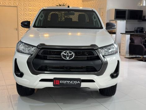 Toyota Hilux CD 4x4 2.8 Diesel Mec.
